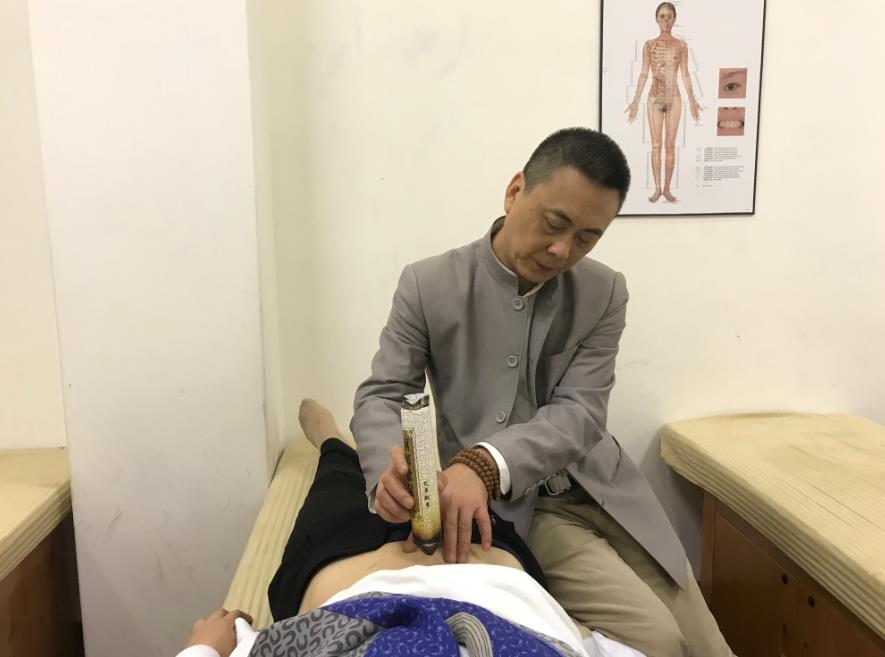 艾灸不是誰想用就能用的，擔(dān)心灸出問題