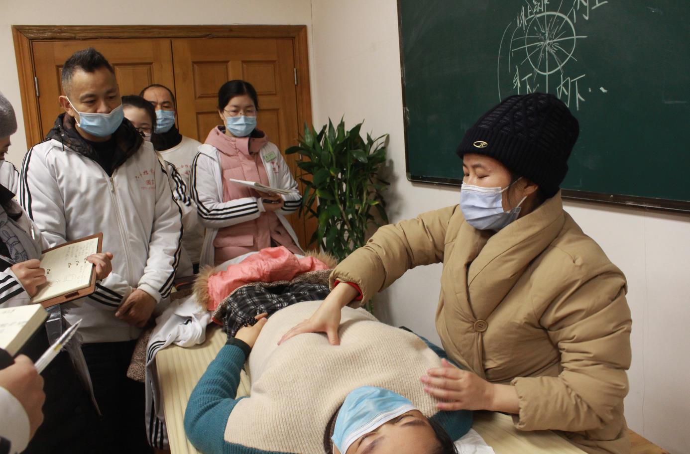 母乳總是被堵究竟是怎么回事？