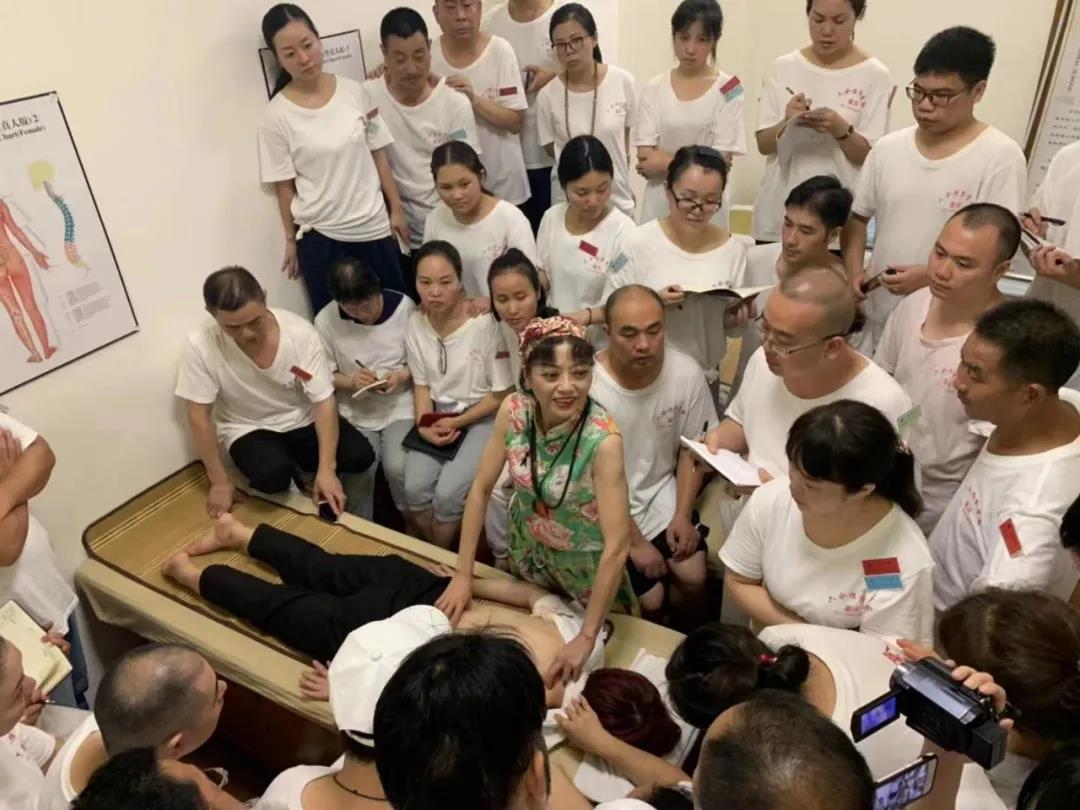 重慶六合學校開班信息及時間安排|三大專業(yè)版塊火熱招生中!