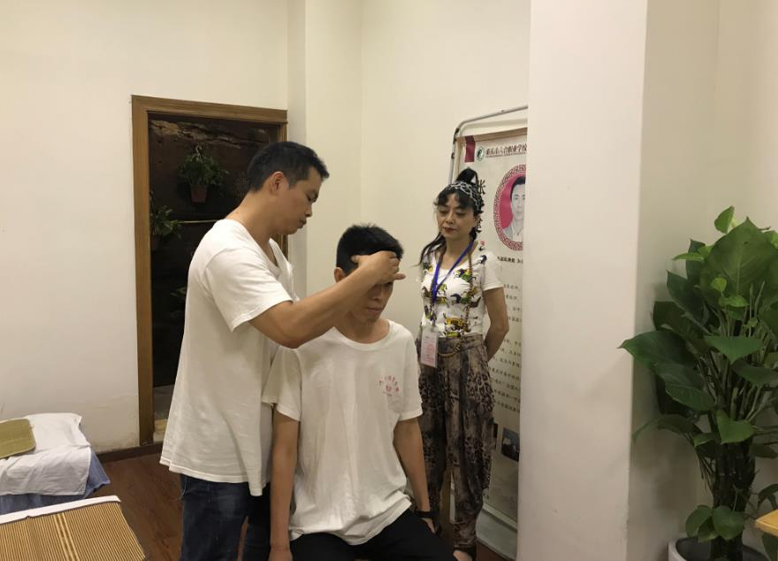 你是一名有壓力的程序員嗎？中醫推拿可以為你減壓！
